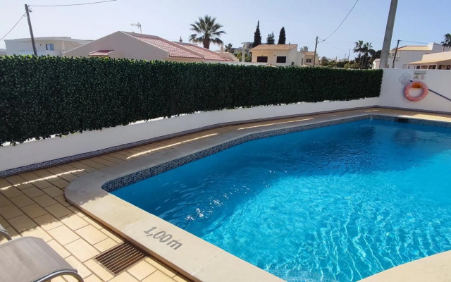 Villa Cristina 17 - Private Pool - 500m from the beach