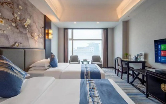 Redstar Culture Hotel