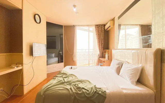 Cozy and Minimalist Studio Apartment Mangga Dua