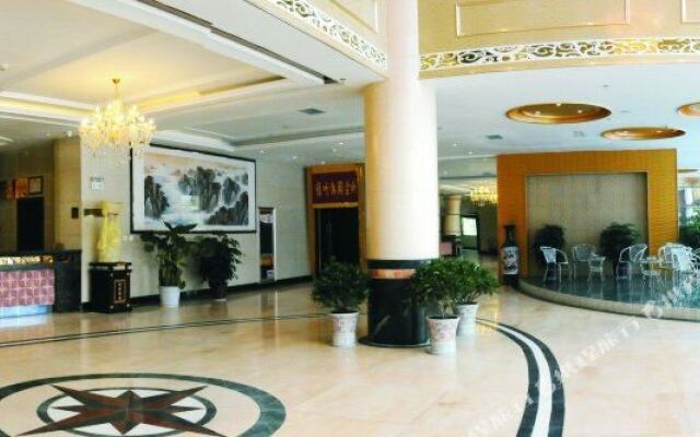 镇巴绿叶大酒店