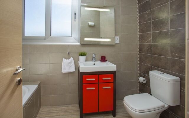 one bedroom apartment in Fig tree bay
