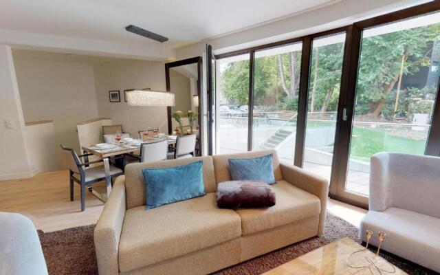 White Pearl Apartment 0.01