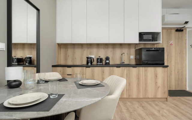 Air Conditioned Apartment by Renters