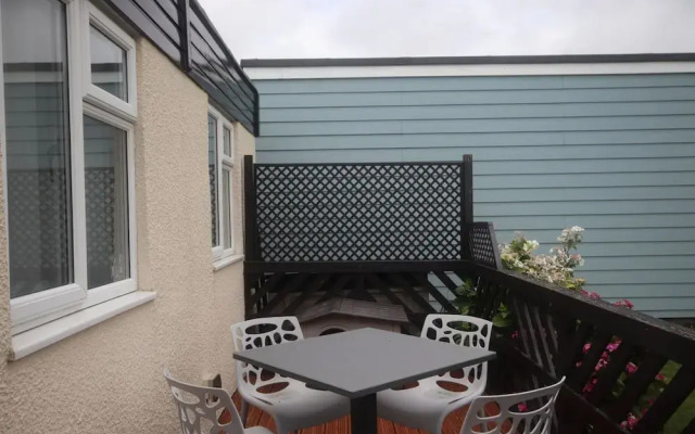 20F Medmerry Park 2 Bedroom Chalet