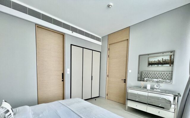 Ultimate Luxury at The Address Jumeirah Beach Residence