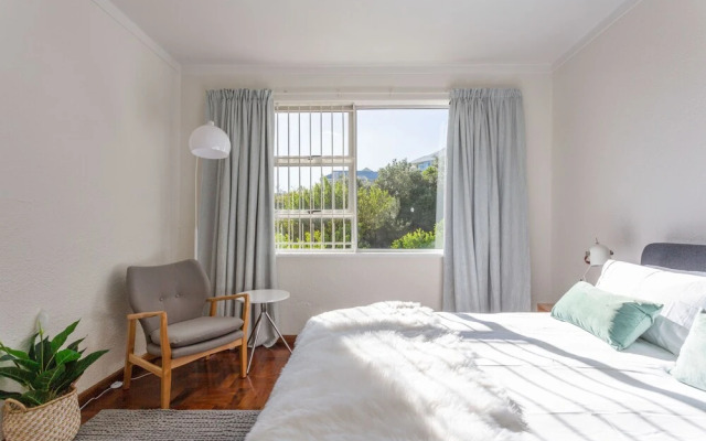 Woodlands Apartments