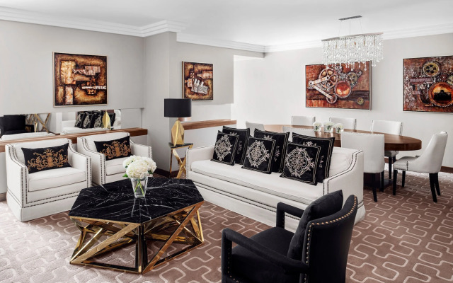 Radisson Blu Hotel and Convention Center, Riyadh Minhal