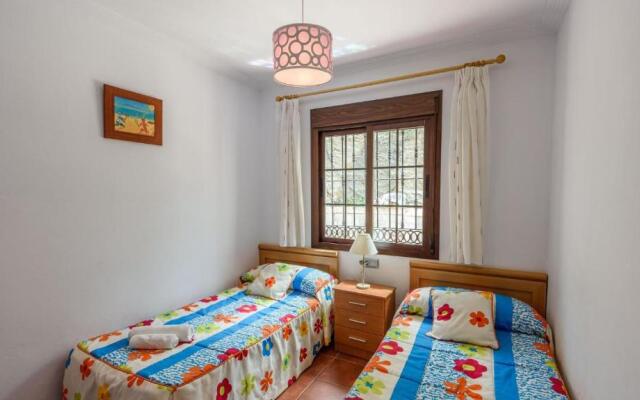 Villa Asuncion Arenas by Ruralidays