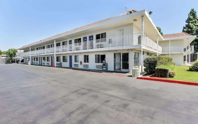 Motel 6 – San Jose, CA - South