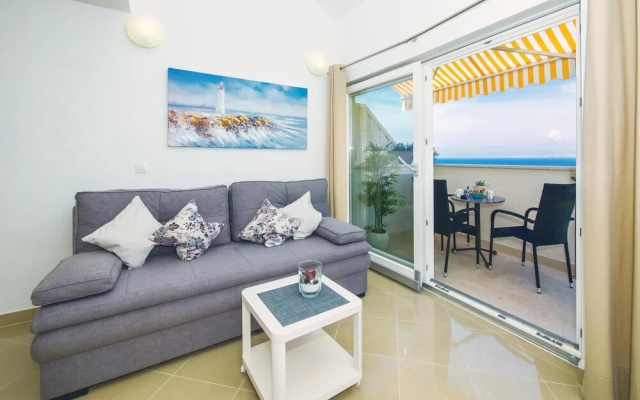 Stunning Apartment in Postira With 1 Bedrooms and Wifi