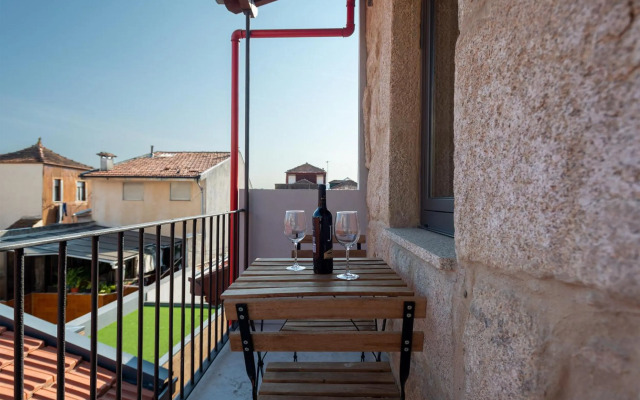 Mezzanine Stylish Apartment S