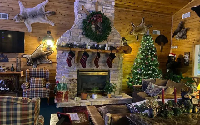 Boulder Bear Motor Lodge