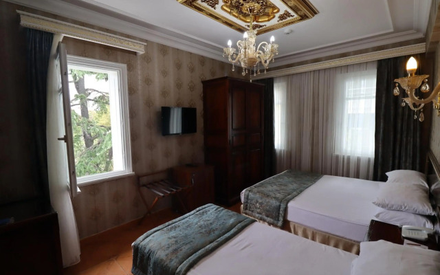 Amadi Panorama Hotel