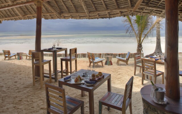 Bluebay Beach Resort & Spa