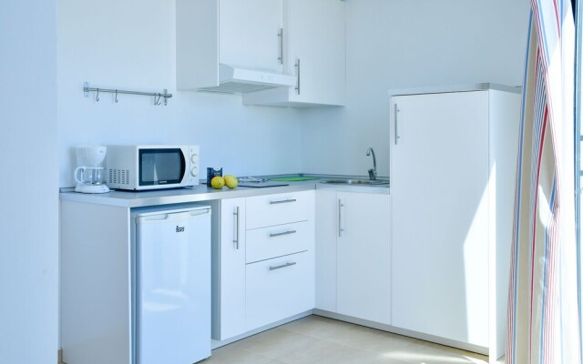 Behosty - Cotillomar B11