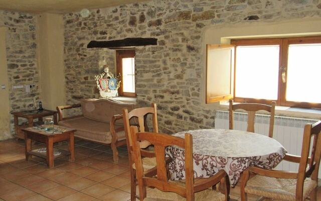 Hotel Rural Valtarranz