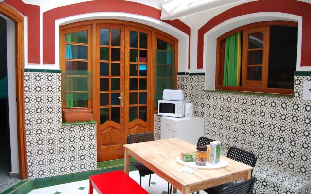 Charming Nerja Hostel