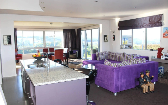 Stunning Views Bed and Breakfast