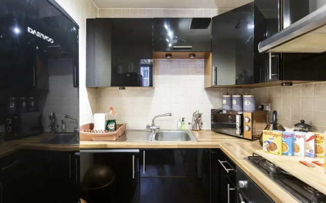 Stylish 1 Bedroom Apartment-ground Floor