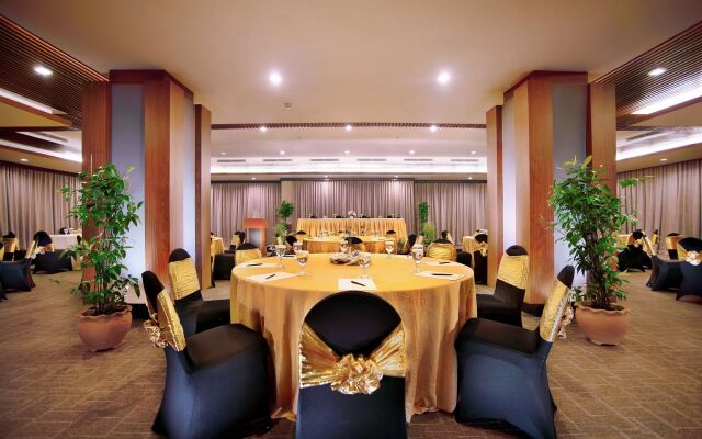 Golden Tulip Balikpapan Hotel & Suites