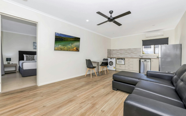 Cascade Motel In Townsville – Guest Rooms – Cluden