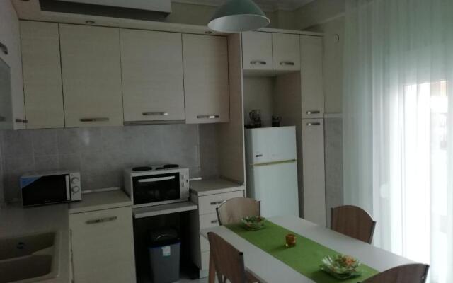 Aigaiou House