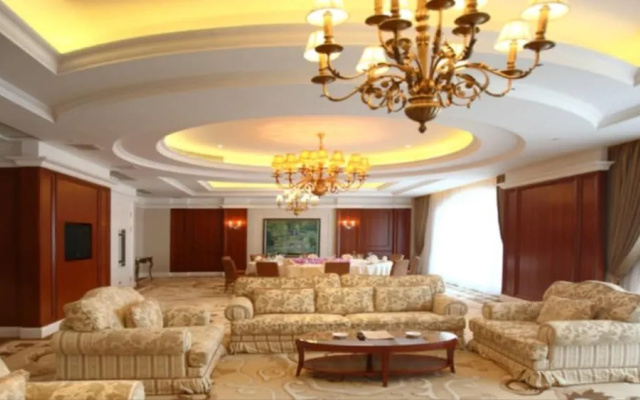 Hotel Paris Pan-Island