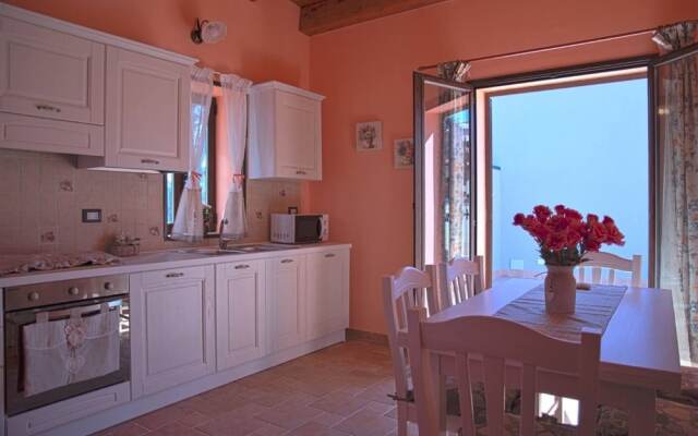 Villa With Air-conditioned Garden Near the sea