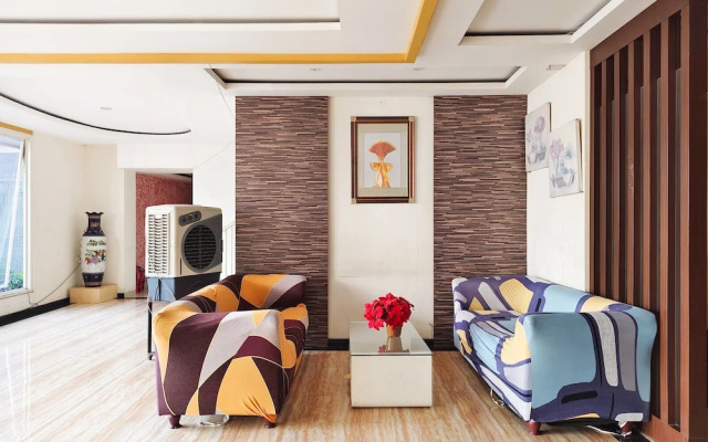 TwoSpaces Living at Kutisari Residence