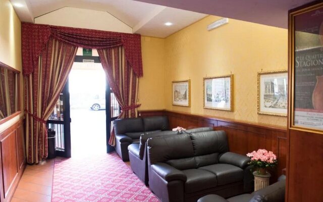 Hotel Emmaus