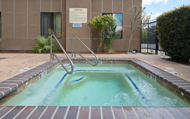 Hampton Inn Visalia