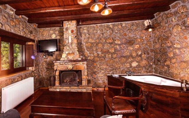 Pera Alonia Guest House