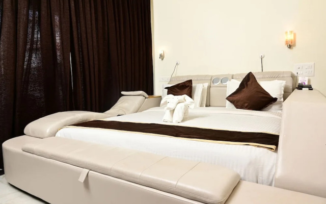 VITS Shanti Solitaire Arpora
