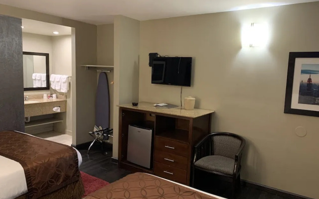 Ramada Rockville Centre