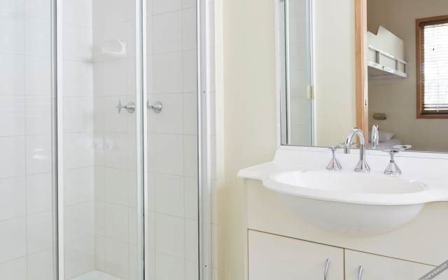 Darlington Beach Resort – Bathroom – Arrawarra