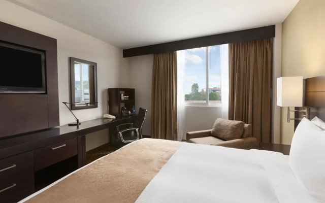 DoubleTree by Hilton Hotel Queretaro