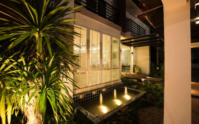Napatra Hotel