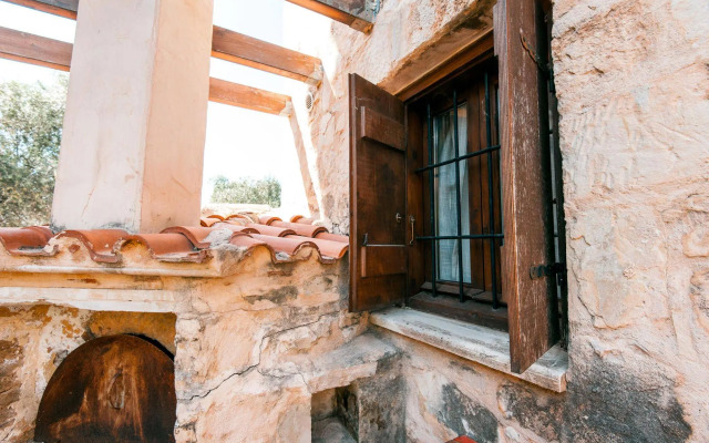 Douliana Villas