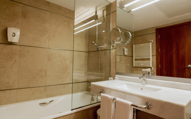 Hotel Deloix Aqua Center