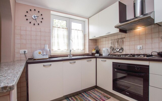 Nice Home in Labin With Wifi and 4 Bedrooms