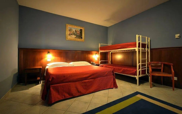 Hotel Oasis