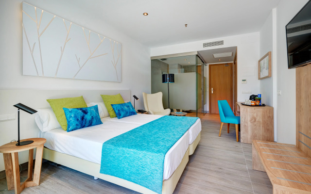 Hotel More