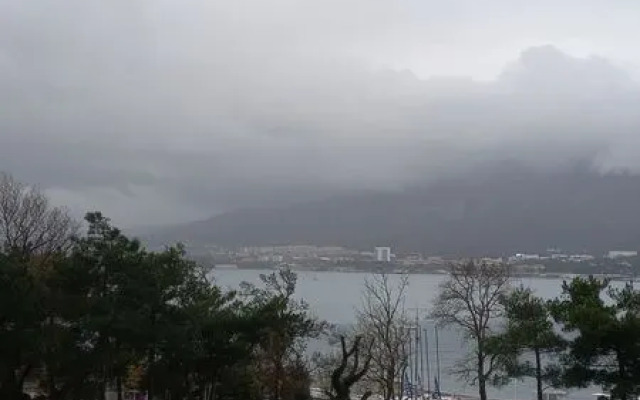 Apartments Gelendzhik on str. Krymskaya, bld. 3, housing 2