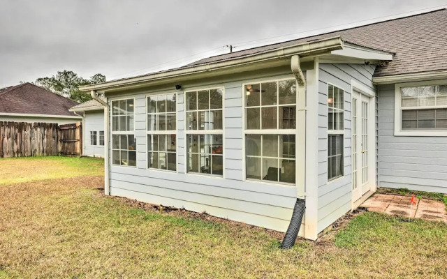 Ocean Springs Home w/ Sunroom ~ 5 Mi to Beach