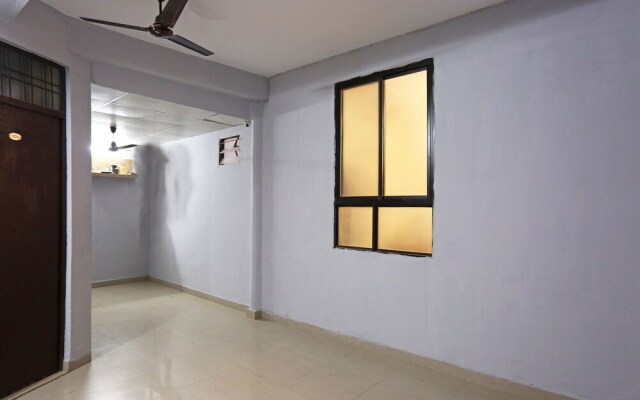 OYO 10391 Hotel Royal Sunshine