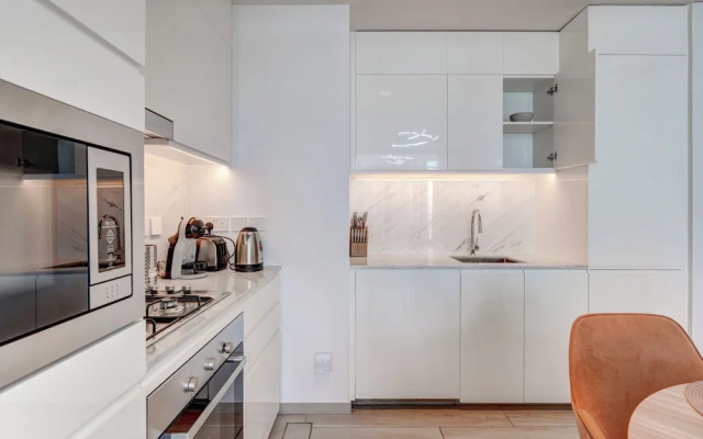 PVH - 1BR Sea View - Palace Residence