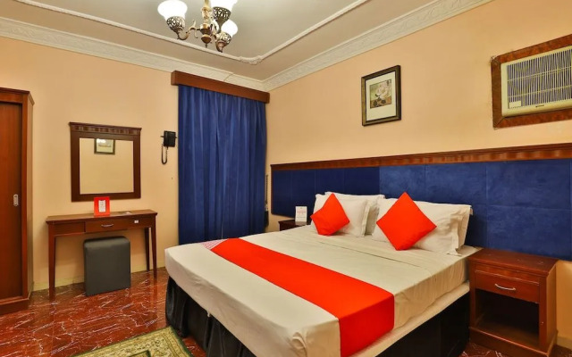 OYO 376 Abdu Samad Al Sadawi Hotel 1