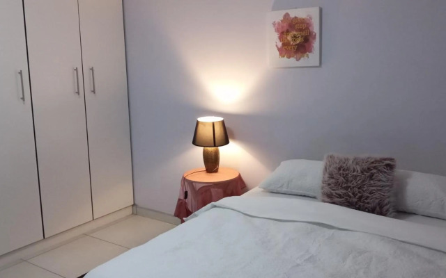 LILIAN Self Catering Accommodation