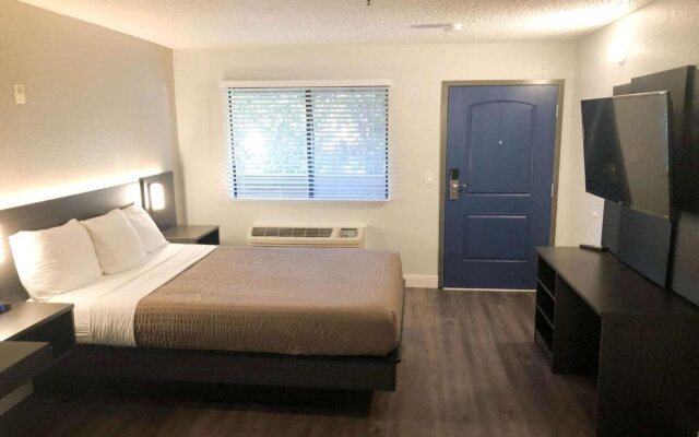 Studio 6 Sacramento, CA - Natomas & SMF Airport