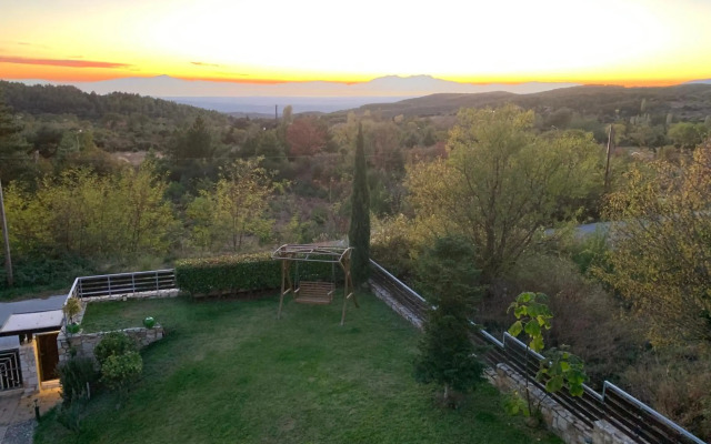 Evmorfes Villas